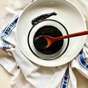 Black Seeds Paste ( Palestine)  
معجون حبة البركة – معجون الحبة السوداء (قزحة سائلة)