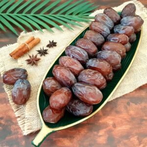 Palestinian Ruttab Medjool 
رطب مجدول فلسطيني