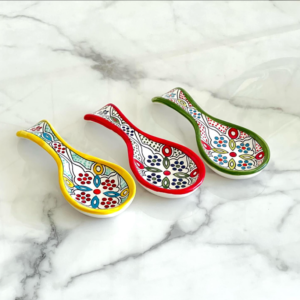Ceramic painted spoon
 ملعقة سيراميك ملونة